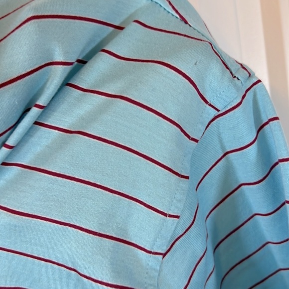 Peter Millar golf polo T-shirt size Large “ceramic” blue with burgundy stripes - Picture 11 of 11